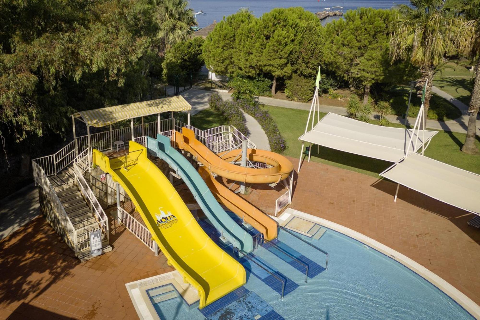 Aqua Fantasy Aquapark & 5*